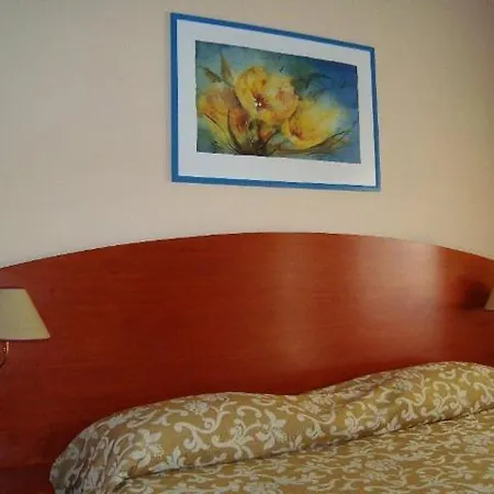 Firenze 3* Тирана