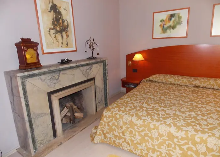 מלון Firenze 3*