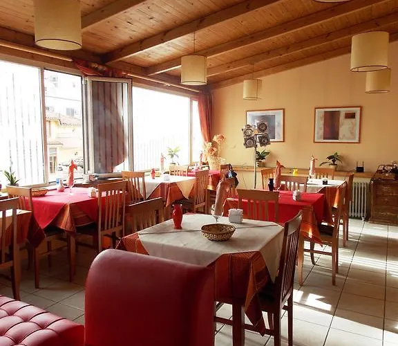 Firenze 3* טיראנה