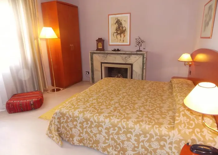 Firenze מלון 3*