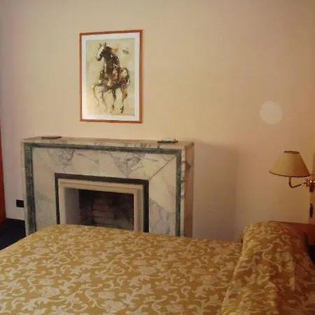 Hotel Firenze 3*